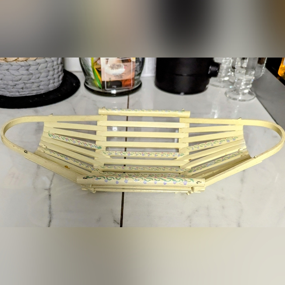 TWO'S COMPANY INC. Cream and Green Geometric Basket